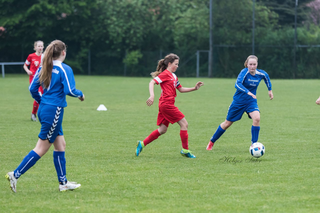 Bild 262 - wCJ SV Steinhorst/Labenz - VfL Oldesloe : Ergebnis: 18:0